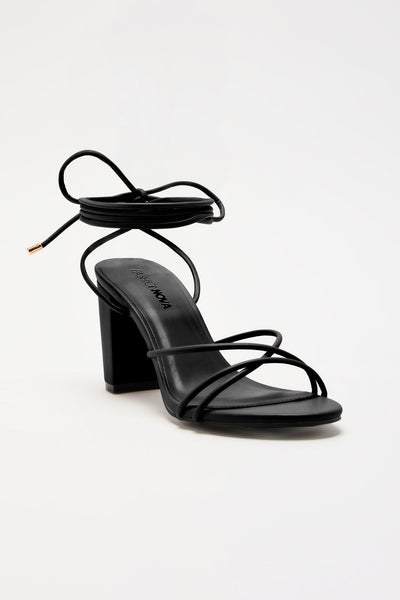 https://cdn.shopify.com/s/files/1/0293/9277/files/04-04-24_S1549_MORRIA09_Black_CZ_14-36-200298_SG1_ES_dc262212-9693-4869-abd1-ae91cf1ec222.jpg?v=1713220444&with=400&height=600